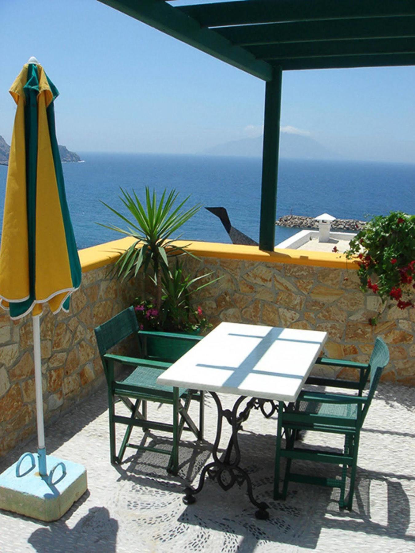 Finiki View Hotel Apartments Exterior photo